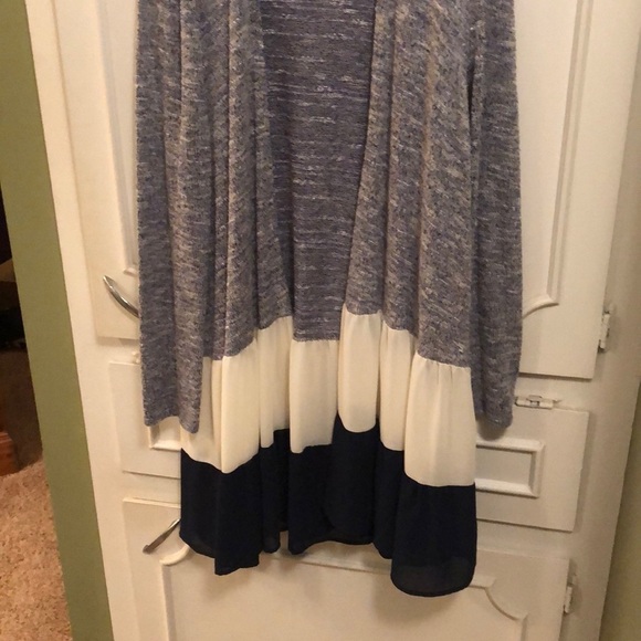 Blue and White Cardigan. Long. - Picture 3 of 8